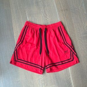 Nike Women’s Fly Crossover Basketball Shorts